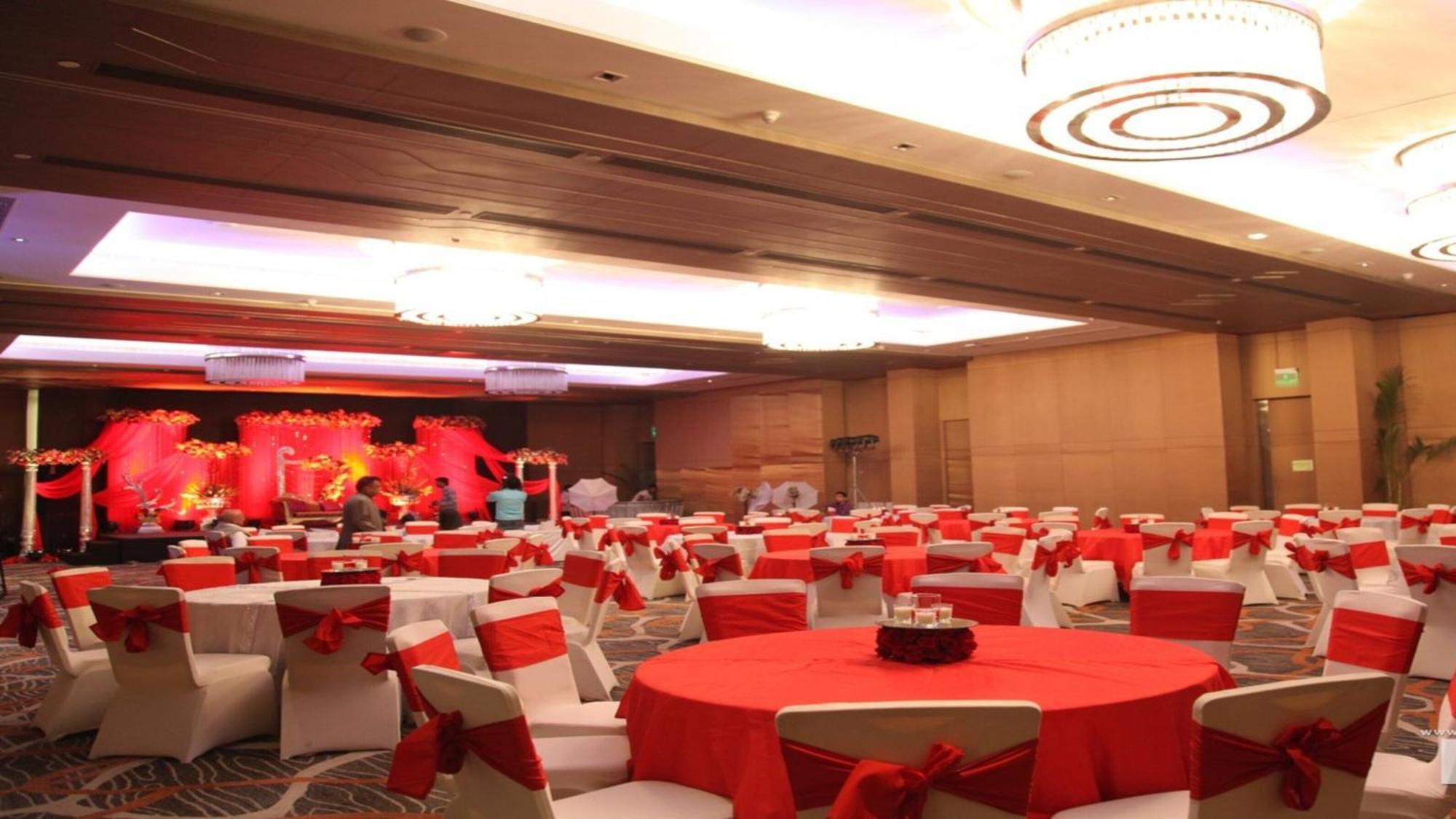 Holiday Inn New Delhi Aerocity By Ihg Exterior foto A wedding reception in India
